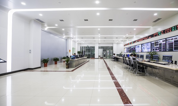 14.集控室实景图.jpg 14.集控室实景图.jpg