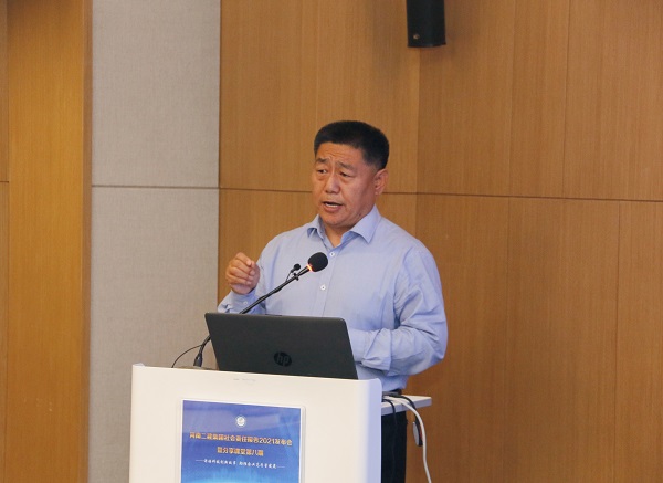 平博买球(中国)党委书记张会民作点评讲话.jpg 平博买球(中国)党委书记张会民作点评讲话.jpg