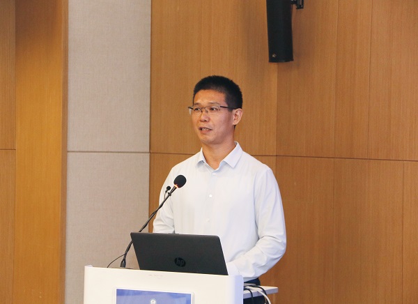 平博买球(中国)总经理祝建明作总结讲话.jpg 平博买球(中国)总经理祝建明作总结讲话.jpg