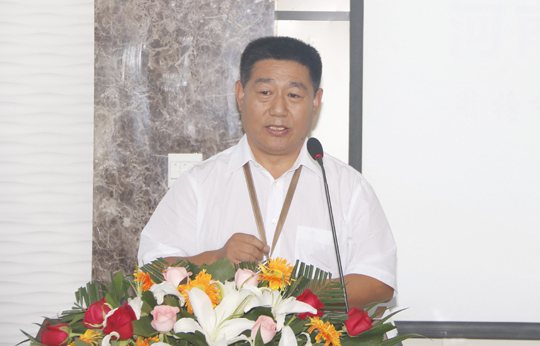 半岛买球官网党委书记张会民作点评讲话