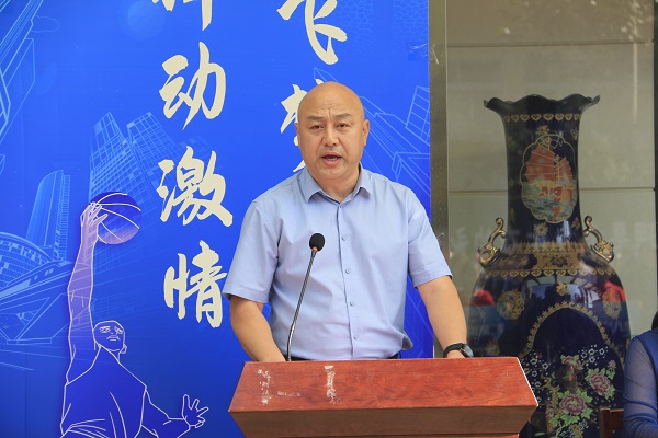 半岛买球官网党委副书记、工会主席贾向军致开幕词.JPG