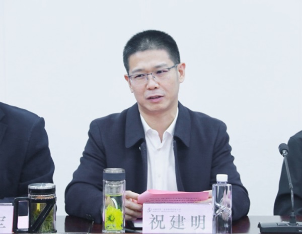 半岛买球官网总经理兼科协副主席祝建明在会上讲话.jpg